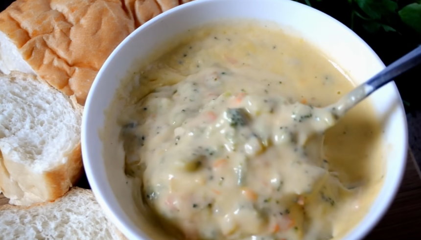 What to Serve with Broccoli Cheese Soup